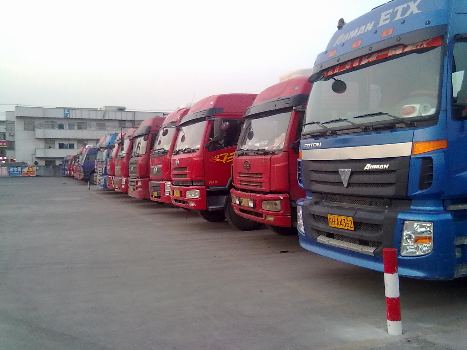 深圳到興化零擔(dān)運(yùn)輸整車(chē)運(yùn)輸在線(xiàn)咨詢(xún)